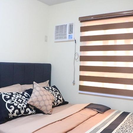 Anicia Guesthouse Rooms Paranaque City Exteriör bild