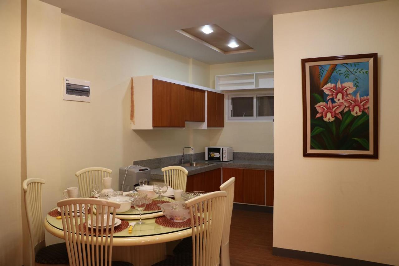 Anicia Guesthouse Rooms Paranaque City Exteriör bild