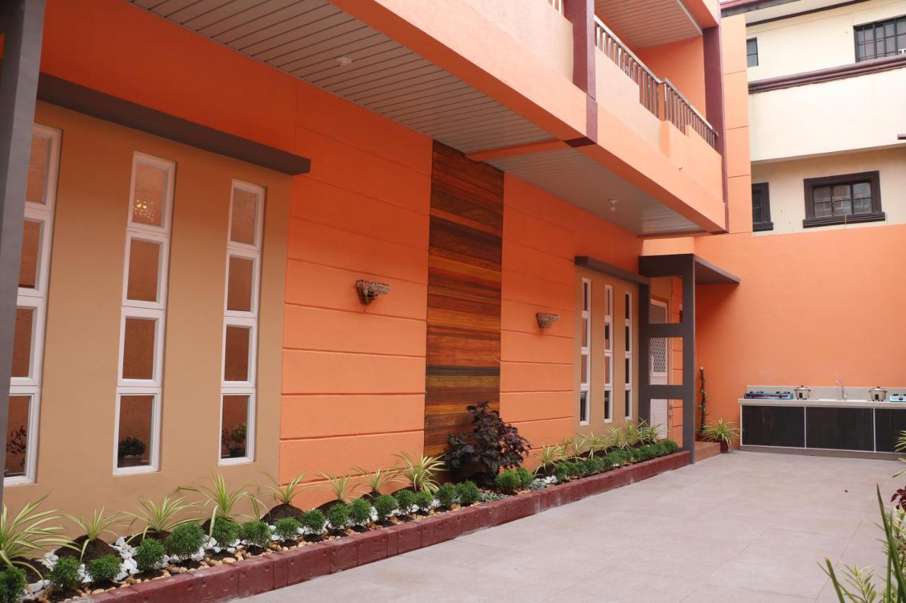 Anicia Guesthouse Rooms Paranaque City Exteriör bild